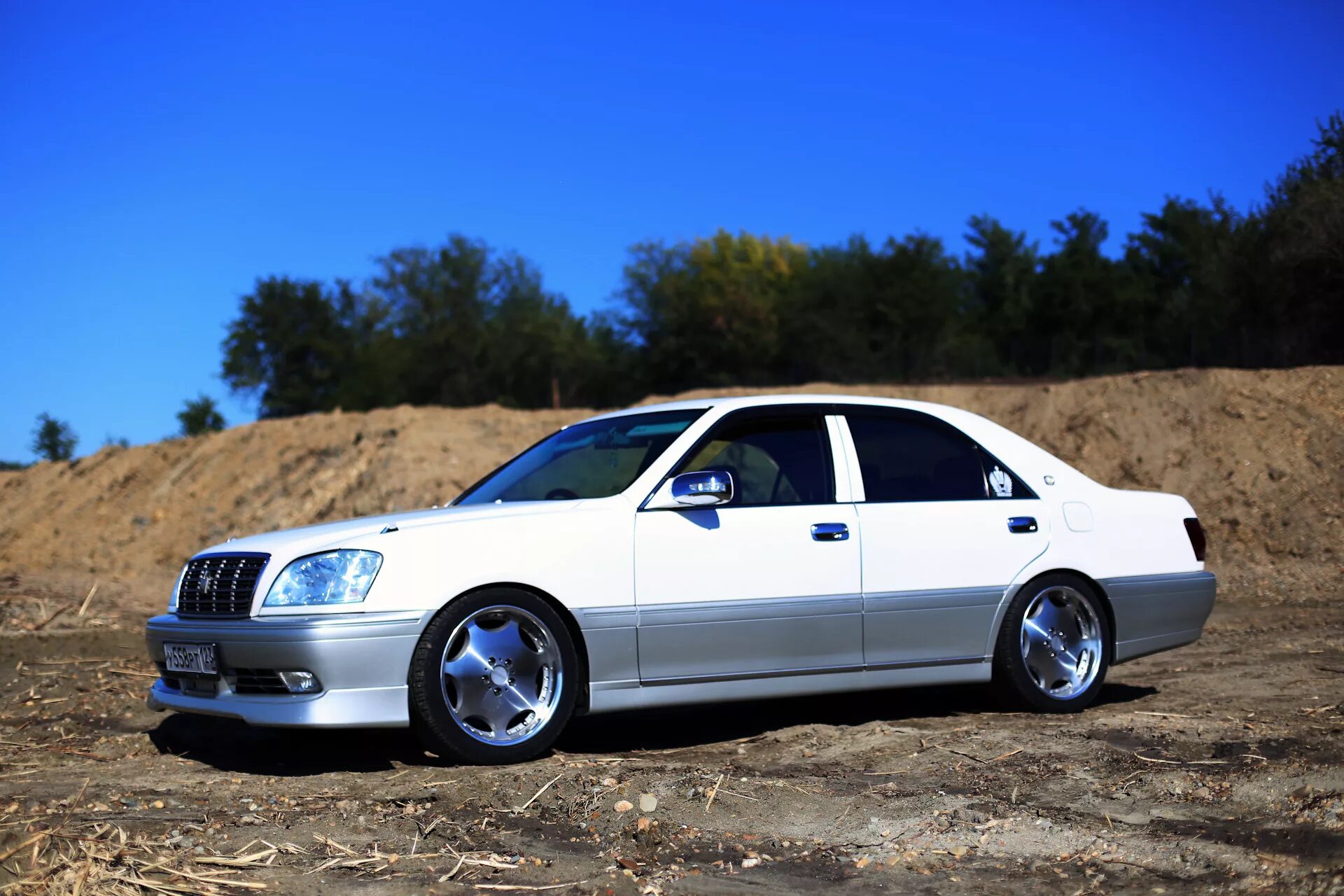 Тойота краун s170. Mark 2 на crown дисках. Toyota crown s200 athlete. Toyota crown 151. Work euroline crown 170.