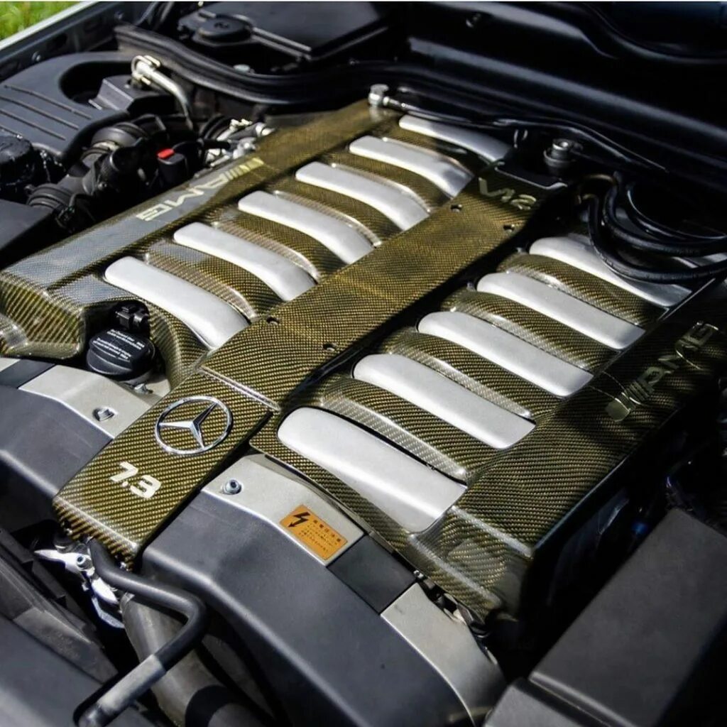 Mercedes sl 65 amg v12. Мерседес амг 65. Mercedes benz v12 biturbo amg. Cl 65 amg. Mercedes benz s65 amg v12.