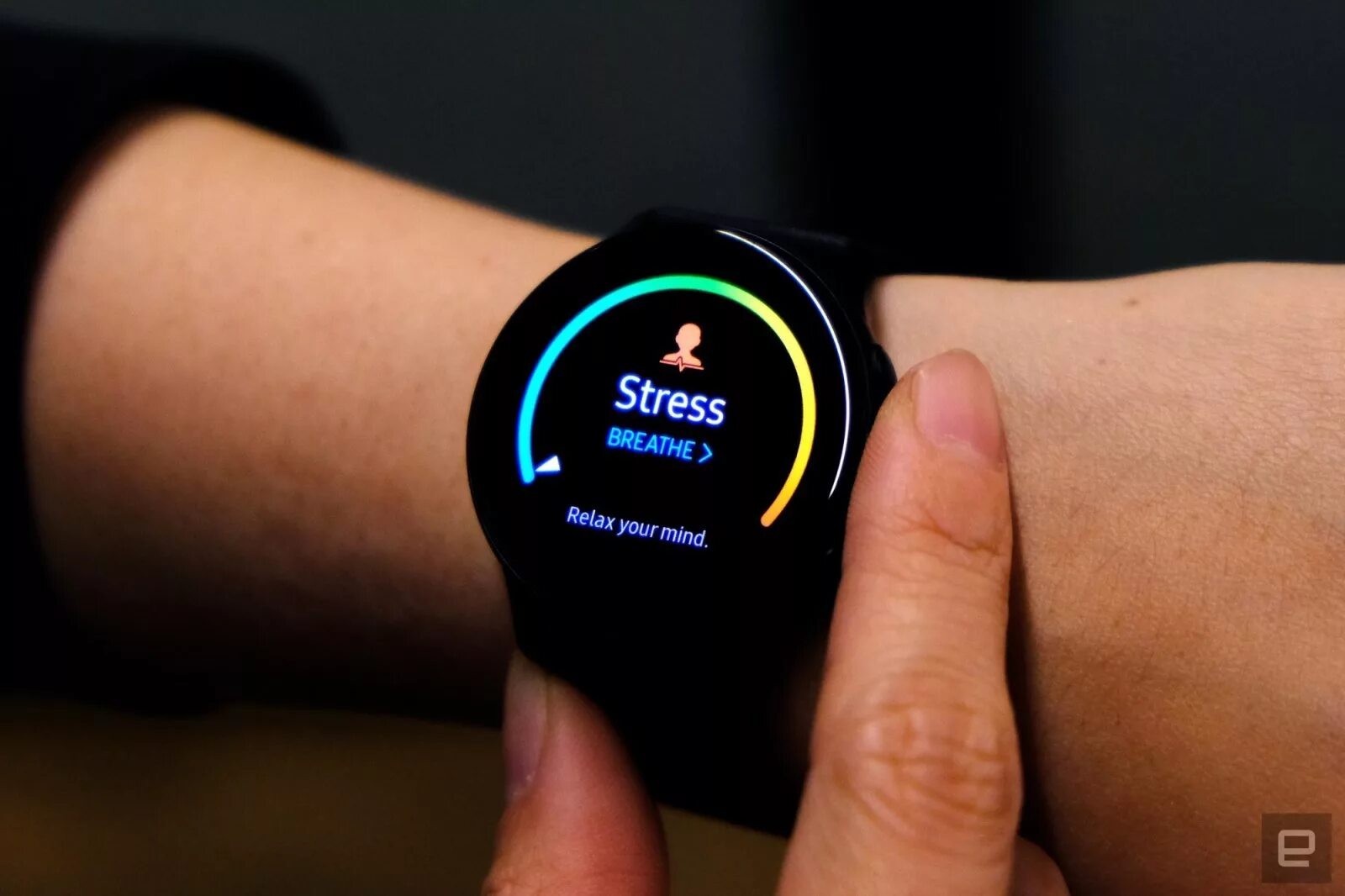 Samsung galaxy gear sm-r760. Смарт часы в разборе. Смарт часы в разборе. Ремонт смарт часов самсунг. Разборка смарт часов.