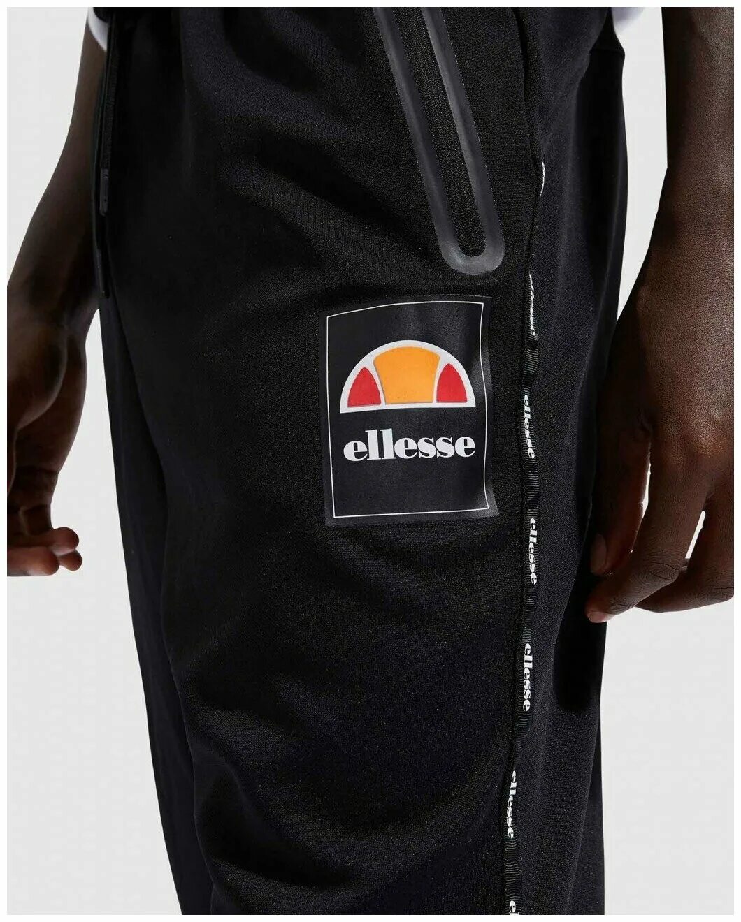 Штаны ellesse. Штаны ellesse olona track pant black. ellesse turbo track pants. ellesse штаны трансформеры. бренд ellesse штаны мужские спортивные.