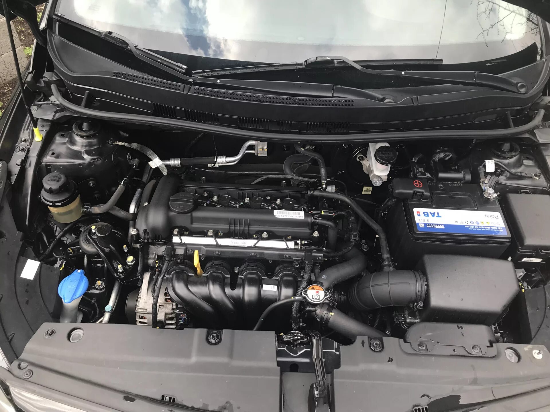 Мотор Хендай Солярис 1.4. Мотор Хендай Солярис 1.6. Hyundai Solaris 2017 двигатель. Двигатель Солярис 1.6 2011г.