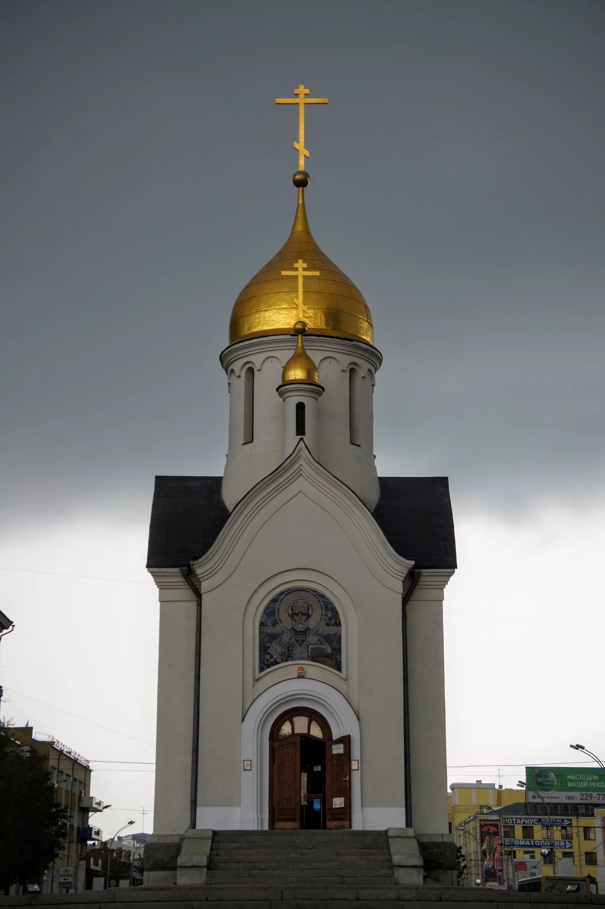 В россии меньше церквей