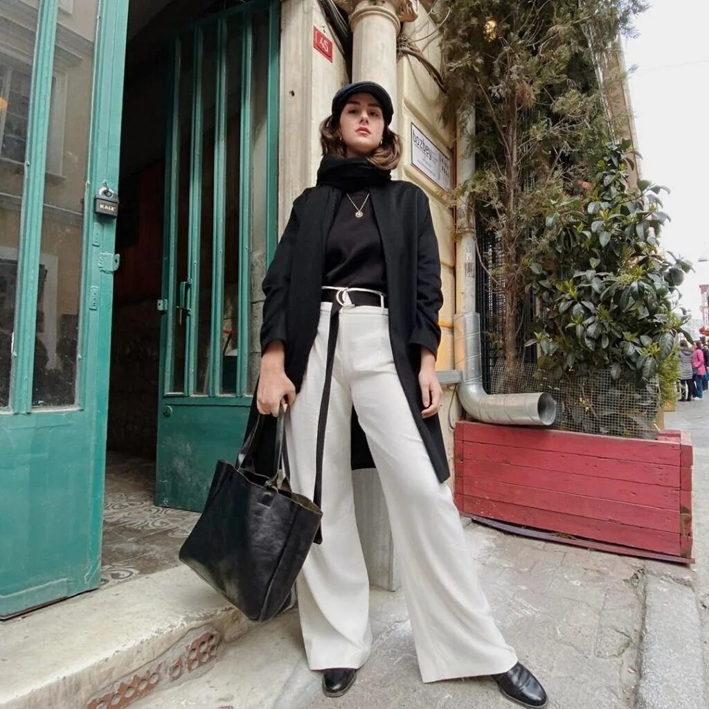 Стиль одежды турции. Турецкие национальные платья. Турецкое платье современное. Платья в турецком стиле. Бурак озчивит altinyildiz.