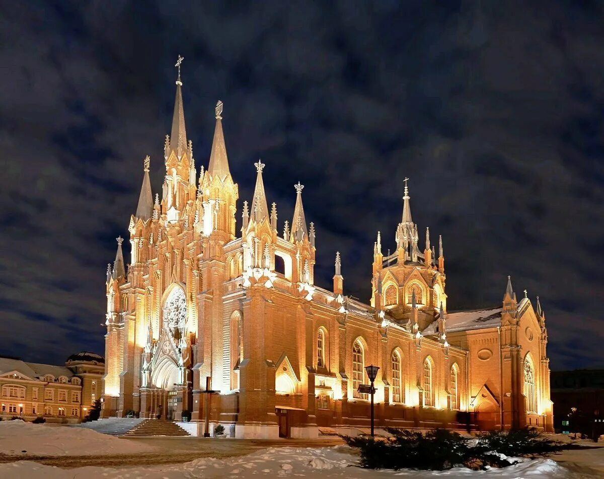 Где в россии католическая церковь. Католический храм Непорочного зачатия Девы Марии в Москве.