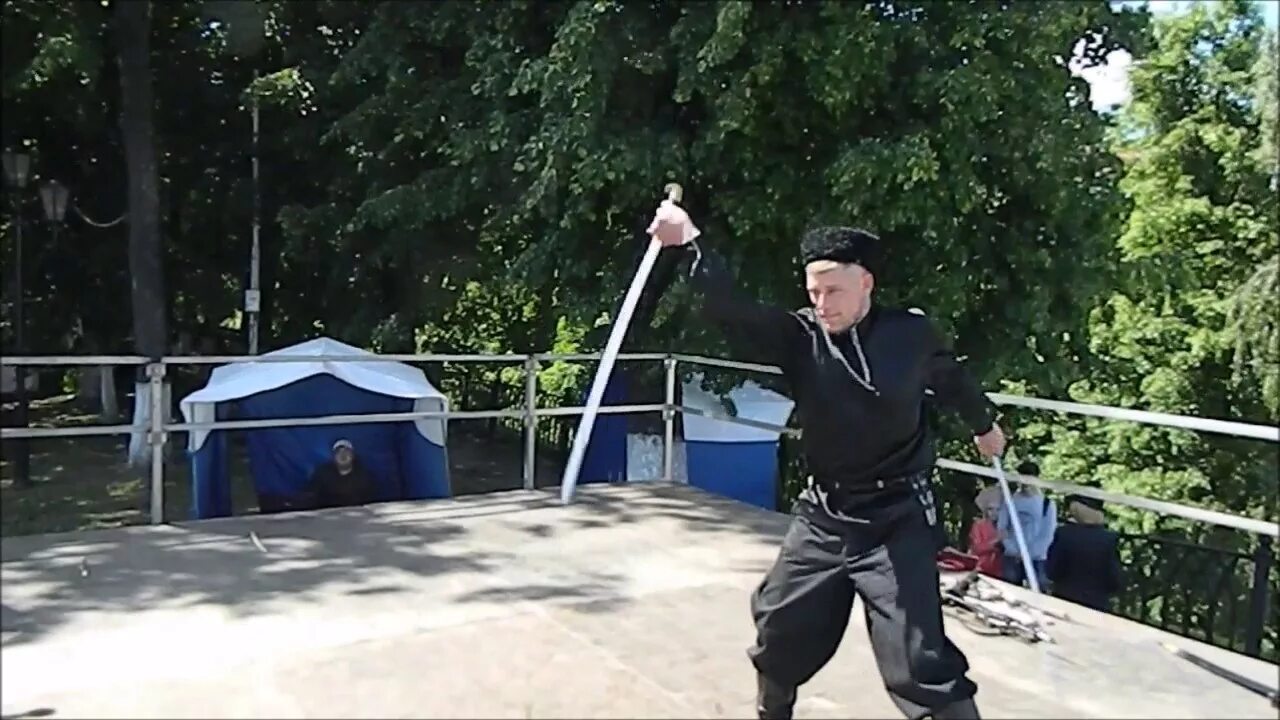 Видео фланкировки девушек