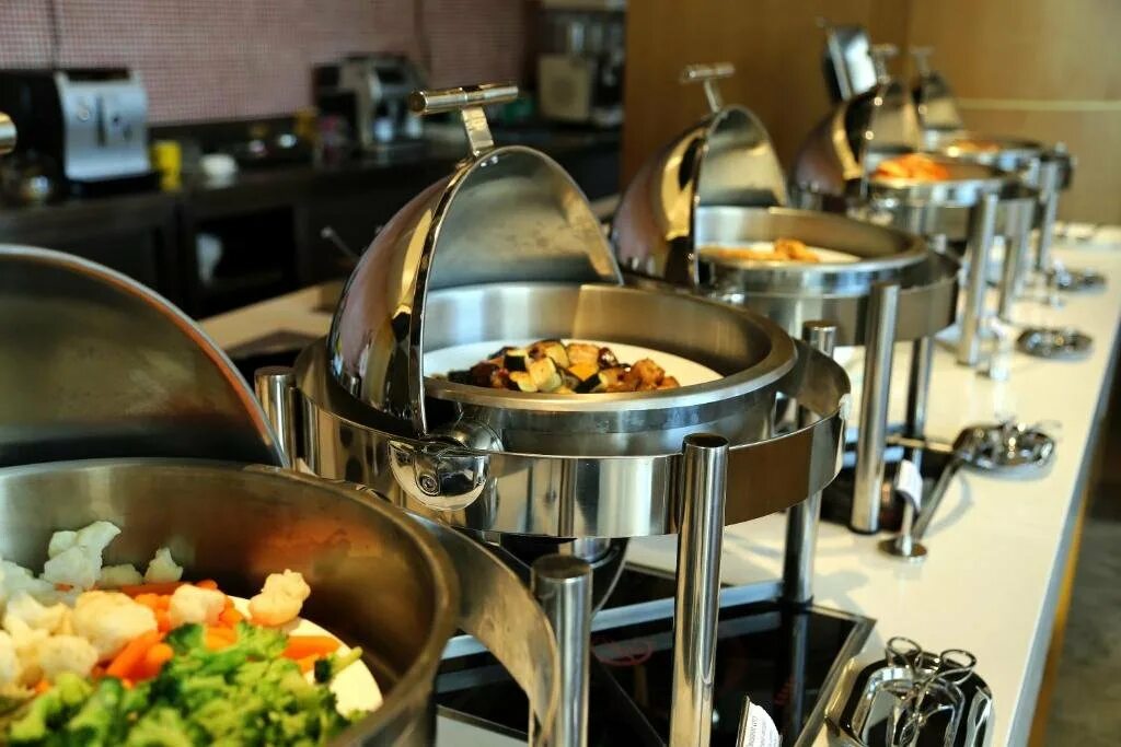 Гостиница пекин бассейн. Гостиница пекин минск казино. Бонотель 3 минск. Отель пекин минск картинки зимой. Отель минск в минске юбилейный.