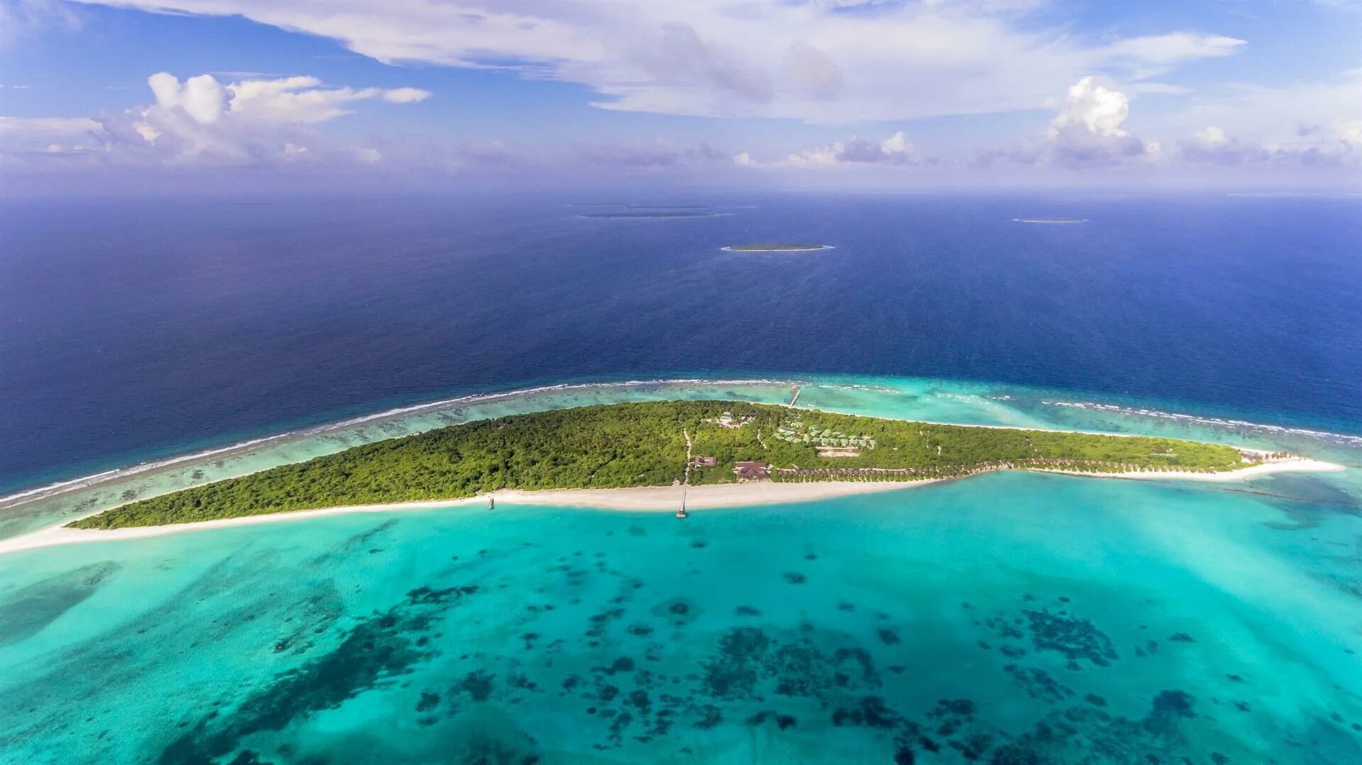 Is situated an islands. Хондафуши Айленд Мальдивы. Хаа Даалу Атолл. Atoll Dhaalu Atoll Мальдивы. Hondaafushi Island Resort 4 Мальдивы.