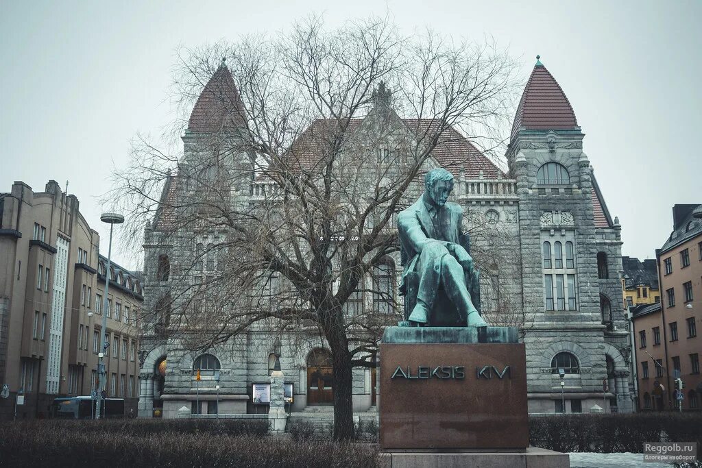 Хельсинки ваппу. Национальные праздники финляндии. День города хельсинки. Хельсинки за несколько часов. Хельсинки туристы.