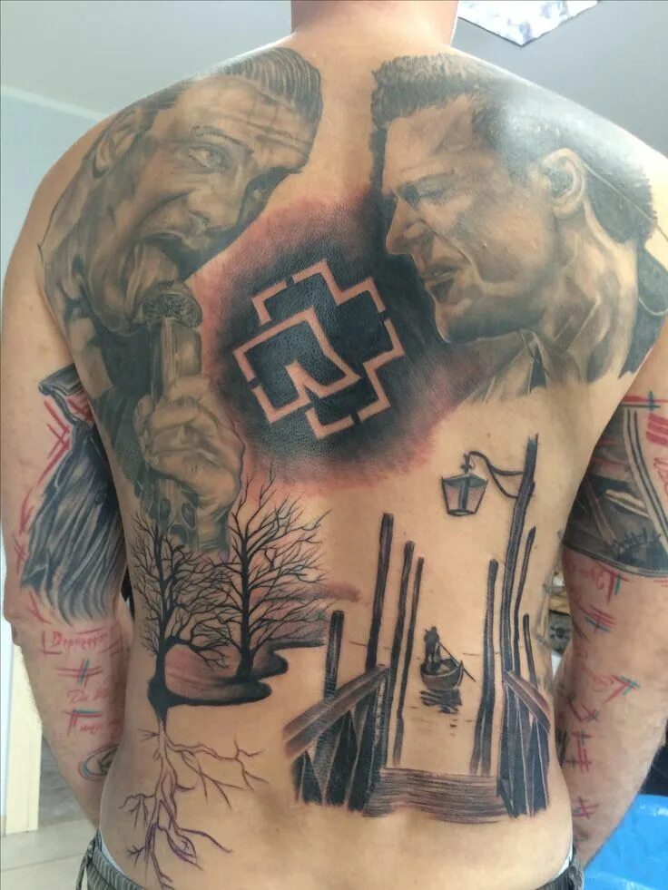 Rammstein Tattoo. Тату рамштайн. Тату Rammstein. Рамштайн наколки. Песня рамштайн тату