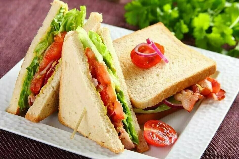 квадратные сэндвичи