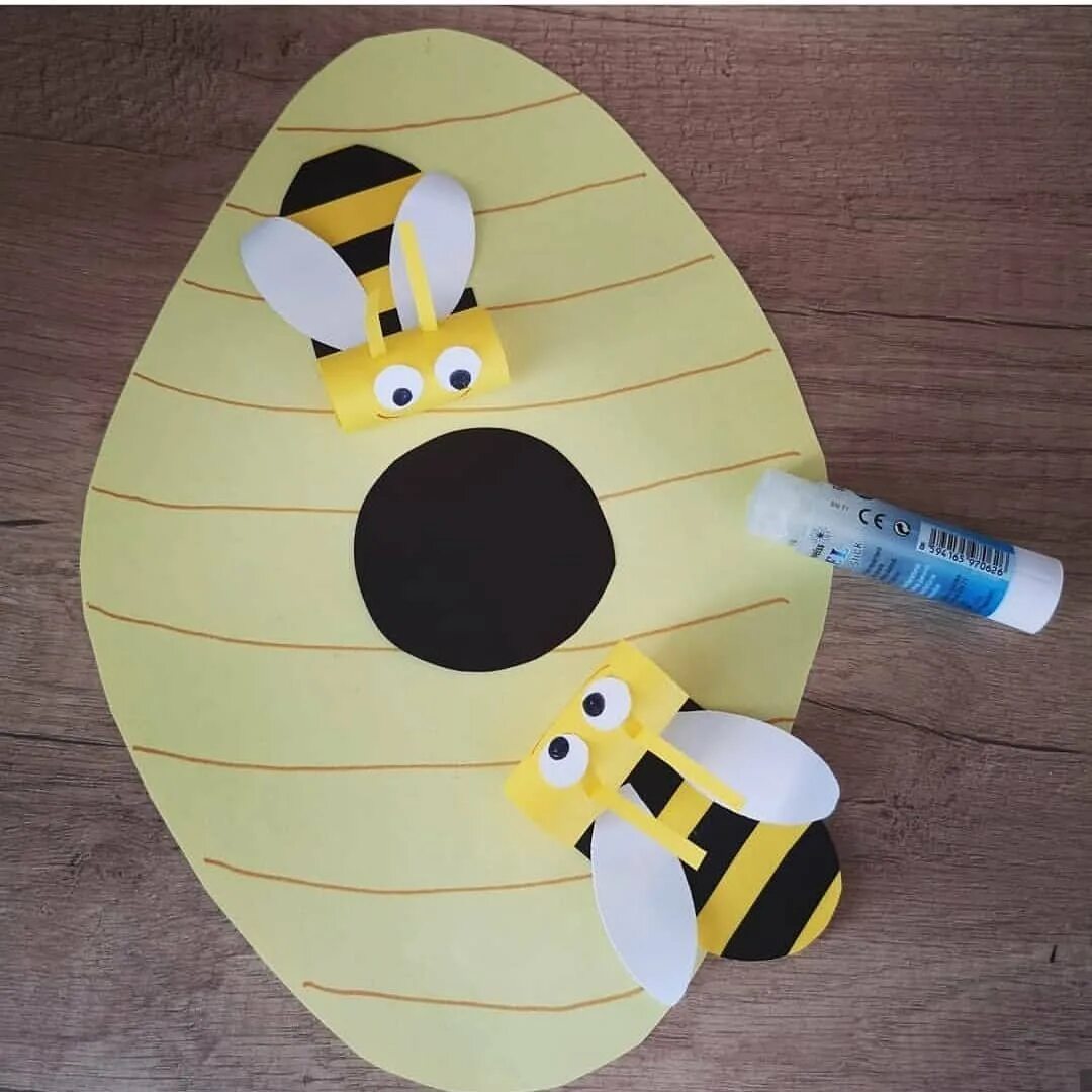 Сделать пчелу своими руками. Поделка пчела из бумаги. Пчелка поделка для детей. Пчёлка из цветной бумаги. Пчелка из бумаги для детей.
