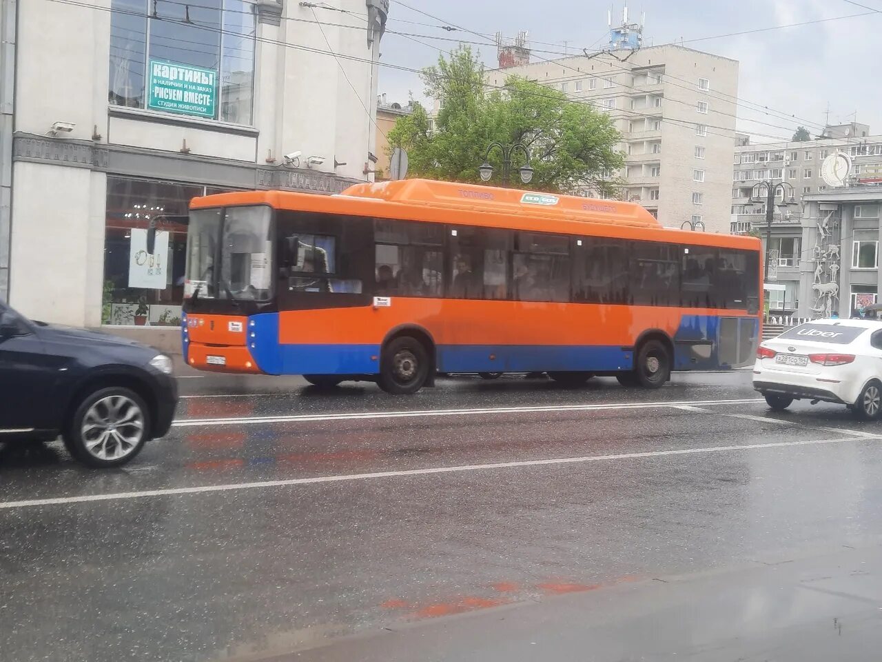 Первый электробус маршрута м99. Автобус 90 Саратов. Саратов общественный транспорт. Общественный транспорт в 90. Автобус фото.