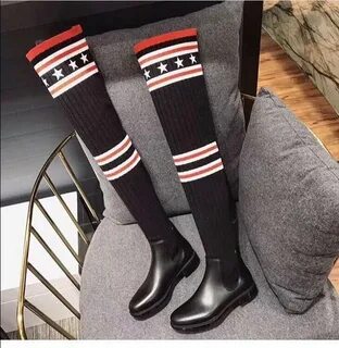 Сапоги с гольфами