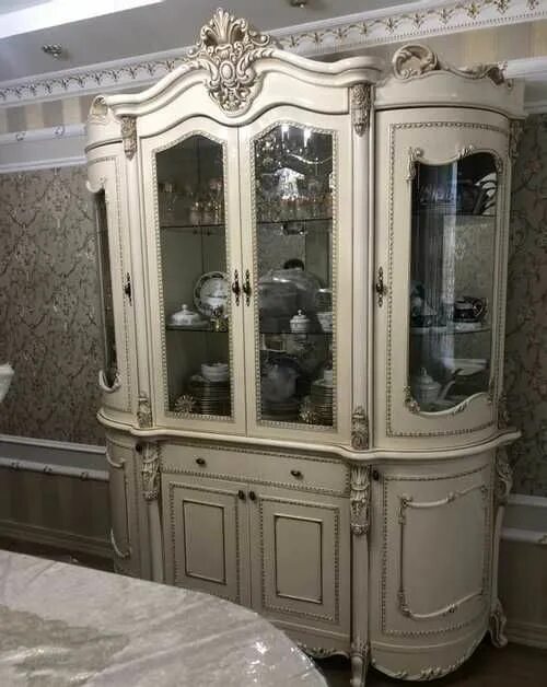 Сервант бу. Угловой сервант для гостиной. Сервант бу. Авито сервант с одной дверью. Авито.