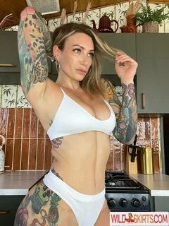 Ava Austen  ELLA HUGHES  LOLA MARIE  ava_austen  avafen nude OnlyFans, ...