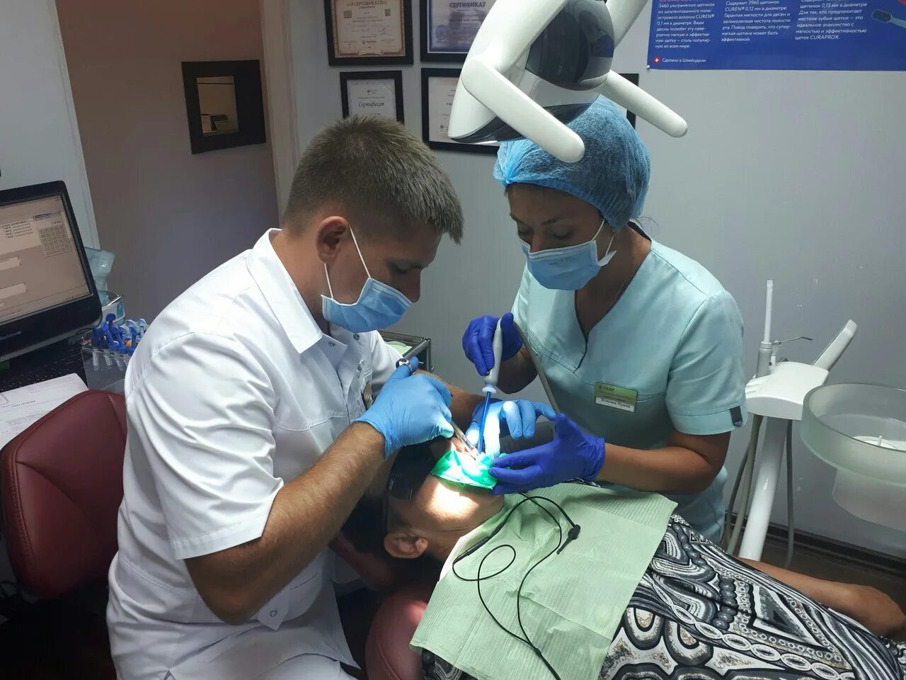 Уро. Обследование в поликлинике. Хаджико больница. Армед сочи врачи терапевты. Уро клиник врачи.