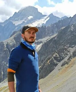 Инструктор по альпинизму и горным лыжам из Карачаево-Черкессии Таулан Кипке...