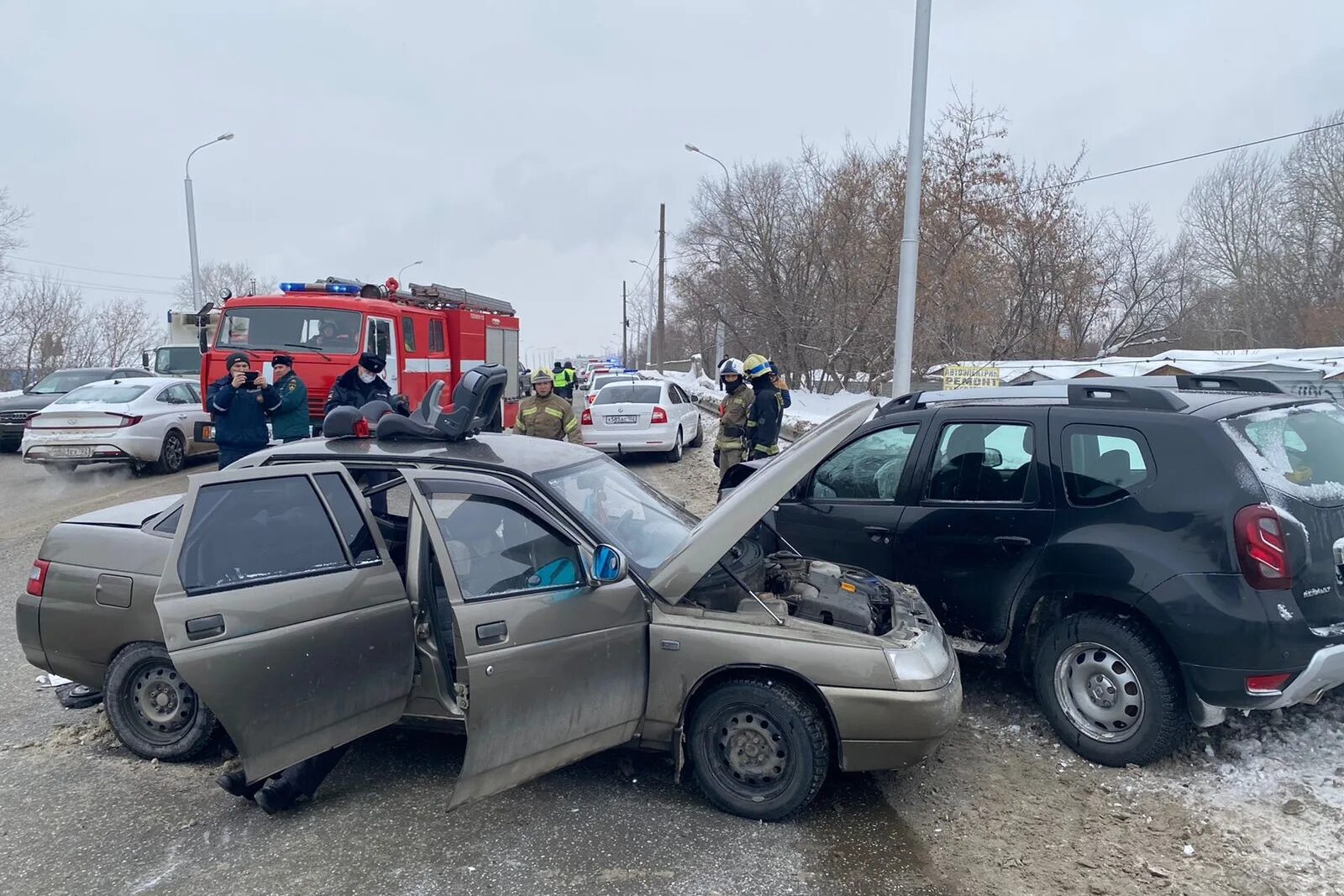 Сегодняшний авария в башкирии салавате. Похороны ульфата мустафина. Похороны ульфата мустафина. Авария рисунок. Авария рисунок.