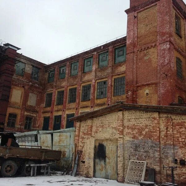 Льнокомбинат великие луки. Льняной завод казань. Льнокомбинат вязьма. Льнокомбинат 24. Льнокомбинат 16/1 бийск.