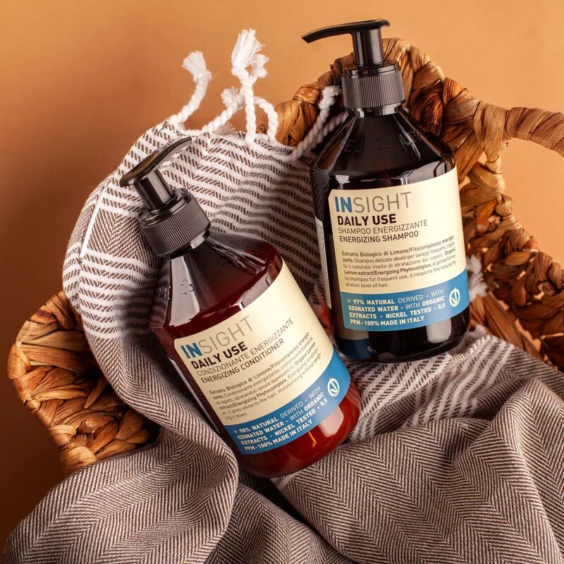 Use shampoo. Insight daily use шампунь. инсайт шампунь 400 мл. insight professional daily use energizing shampoo. insight daily use shampoo energizzante energizing shampoo 400 ml.