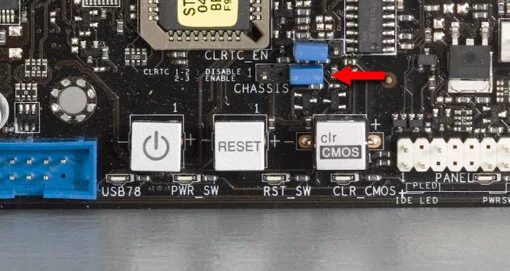 Chassis intruded fatal error. Перемычку clrtc. chassis intrusion 3pin. chassis intruded asus. chassis на материнской плате перемычка.