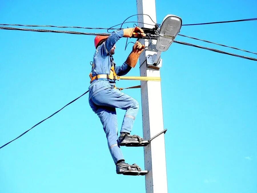 Курские электросети. Служба электросети. Курскэнерго. Диспетчеризация электросетей. Отключение электроэнергии курск.