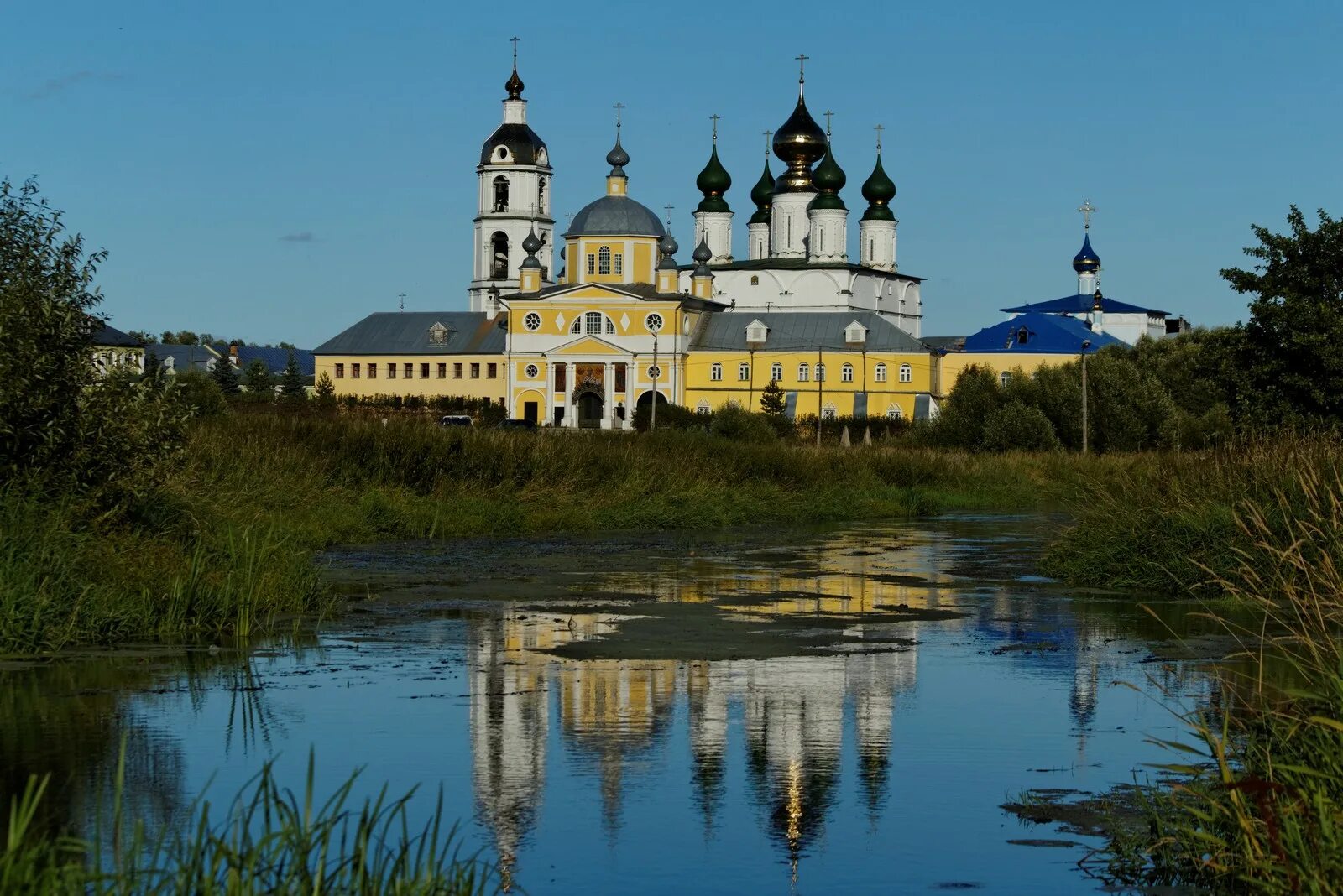 шартомский мужской монастырь. николо-шартомский мужской монастырь село введенье. николо шартомский монастырь шуя. шуйский николо-шартомский мужской монастырь. свято николо шартомский монастырь ивановская область.