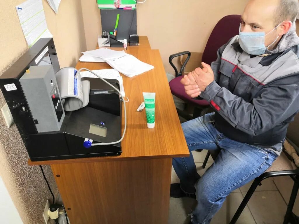 Оператор мск. Контактный центр фото. Мск нт ефремов контакты диспетчера. Администратор баз данных. Служба 112.