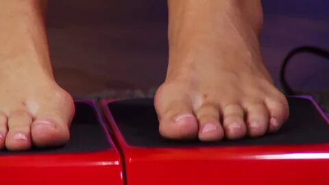 Dianas feet