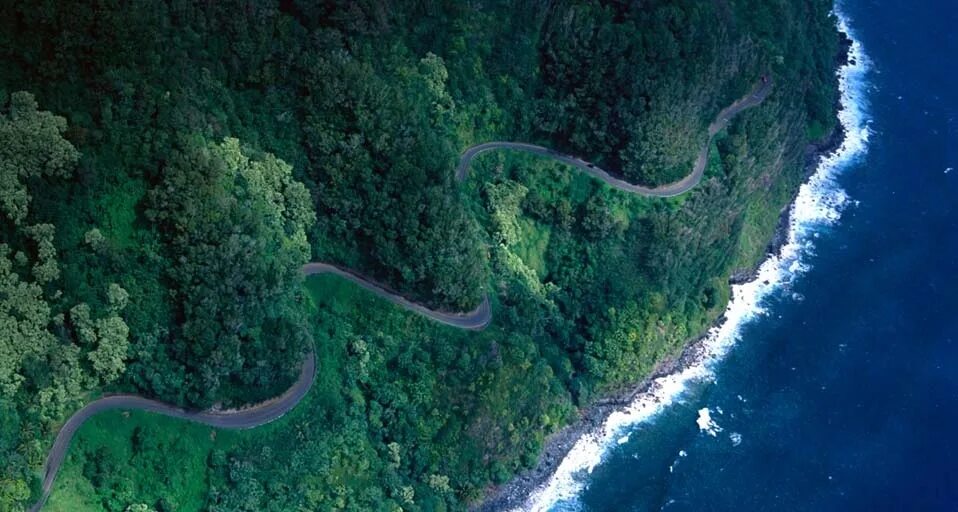 Остров хане. Гавайи Мауи дорога. Хана Гавайи. Дорога на Хану Мауи. Дорога в Ханну Гавайи.