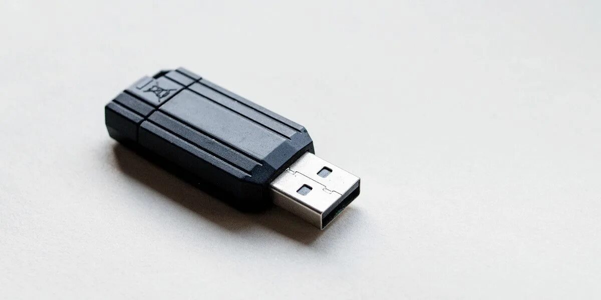 USB 3.0 Flash Drive. Компактная флешка USB. Съемный носитель флешка разъемы. Чип для флешки. Usb привод купить