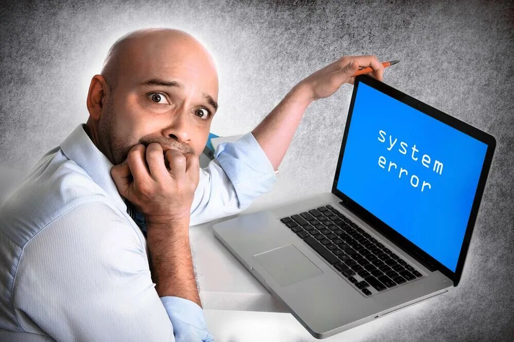 Хочу компьютер. Что делать если компьютер тормозит и зависает. Сбой компьютера фото. Почему хочешь компьютер. Мама мне компьютер для учебы.