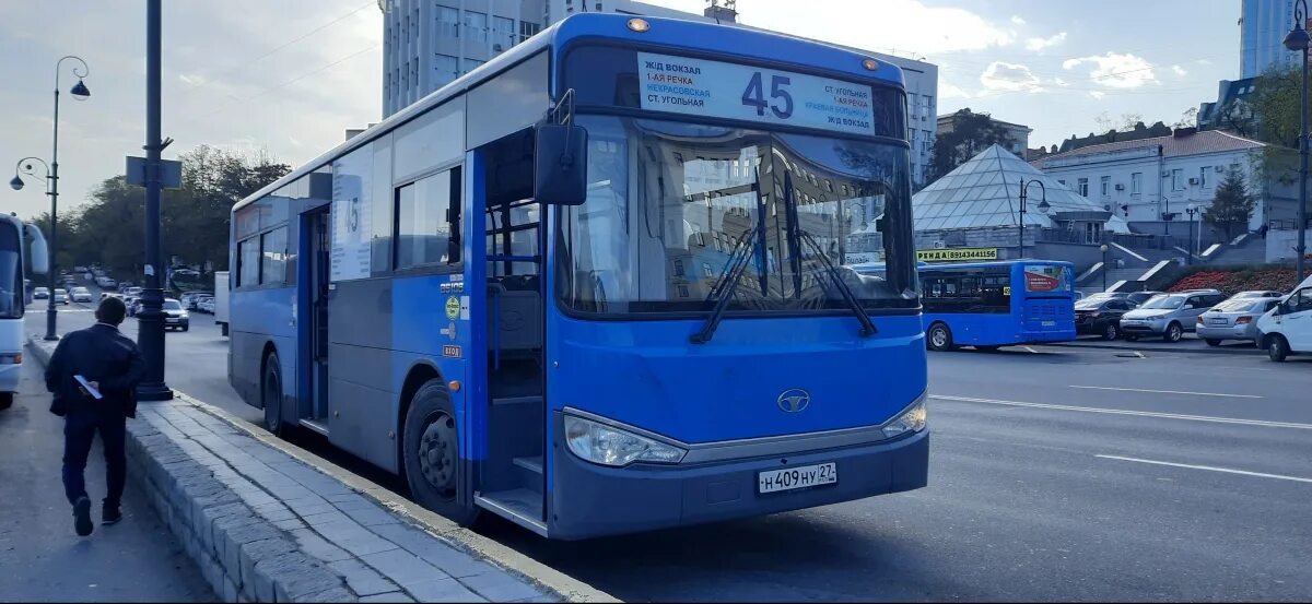 Бастайм автобусы владивосток. Автобус 45 владивосток. приморского транспортом. владивосток автобус 2025. 15 автобус владивосток синий.