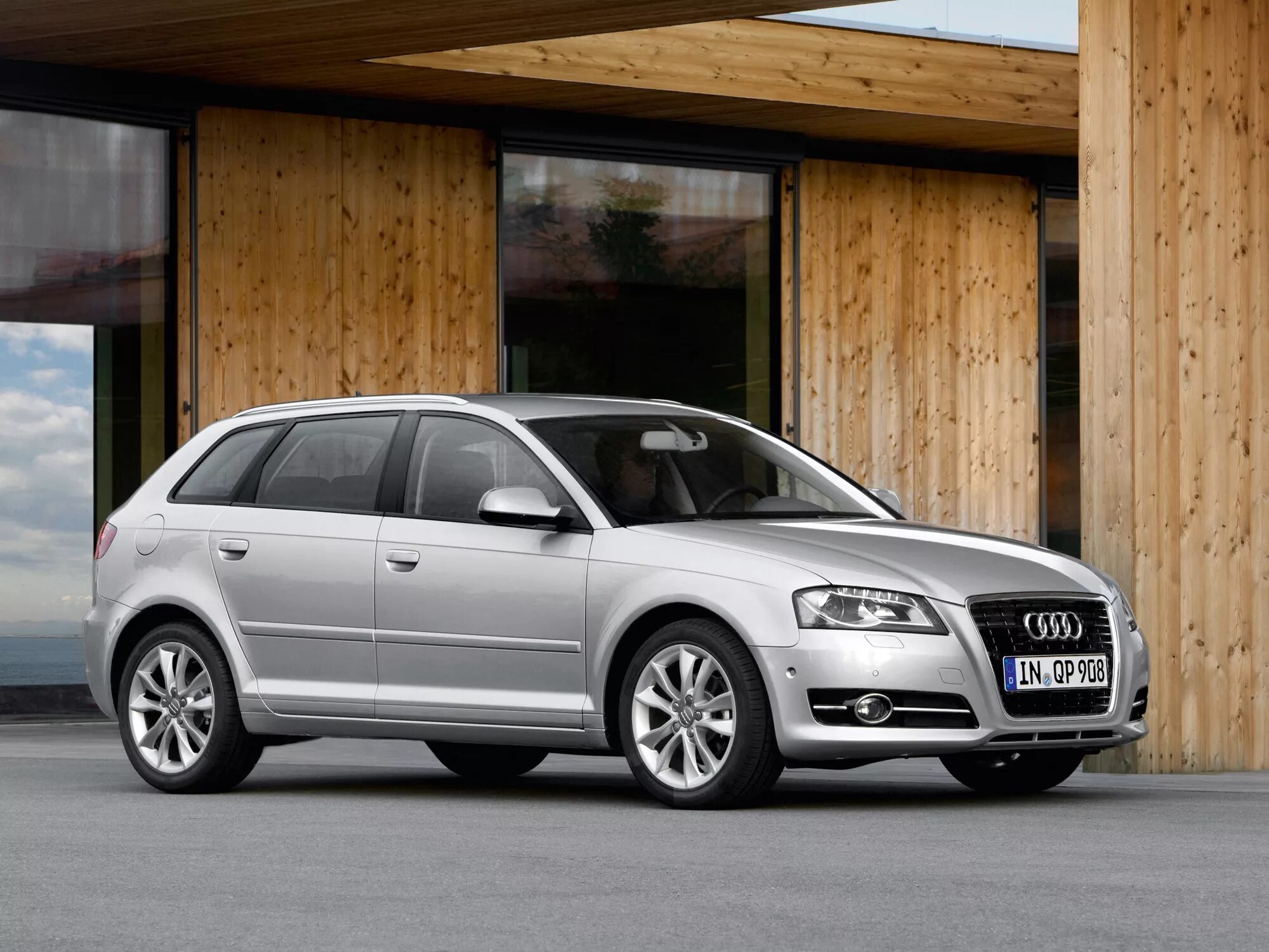Audi a3 8p 2005. Ауди а3 кватро. Ауди а3 8ра. Ауди а3 спортбэк. Ауди а3 2014 хэтчбек.