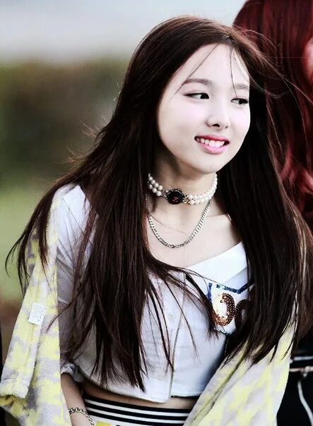 Наен twice. Моморин твайс. Наён кпоп. Наён twice. Im nayeon им наён.