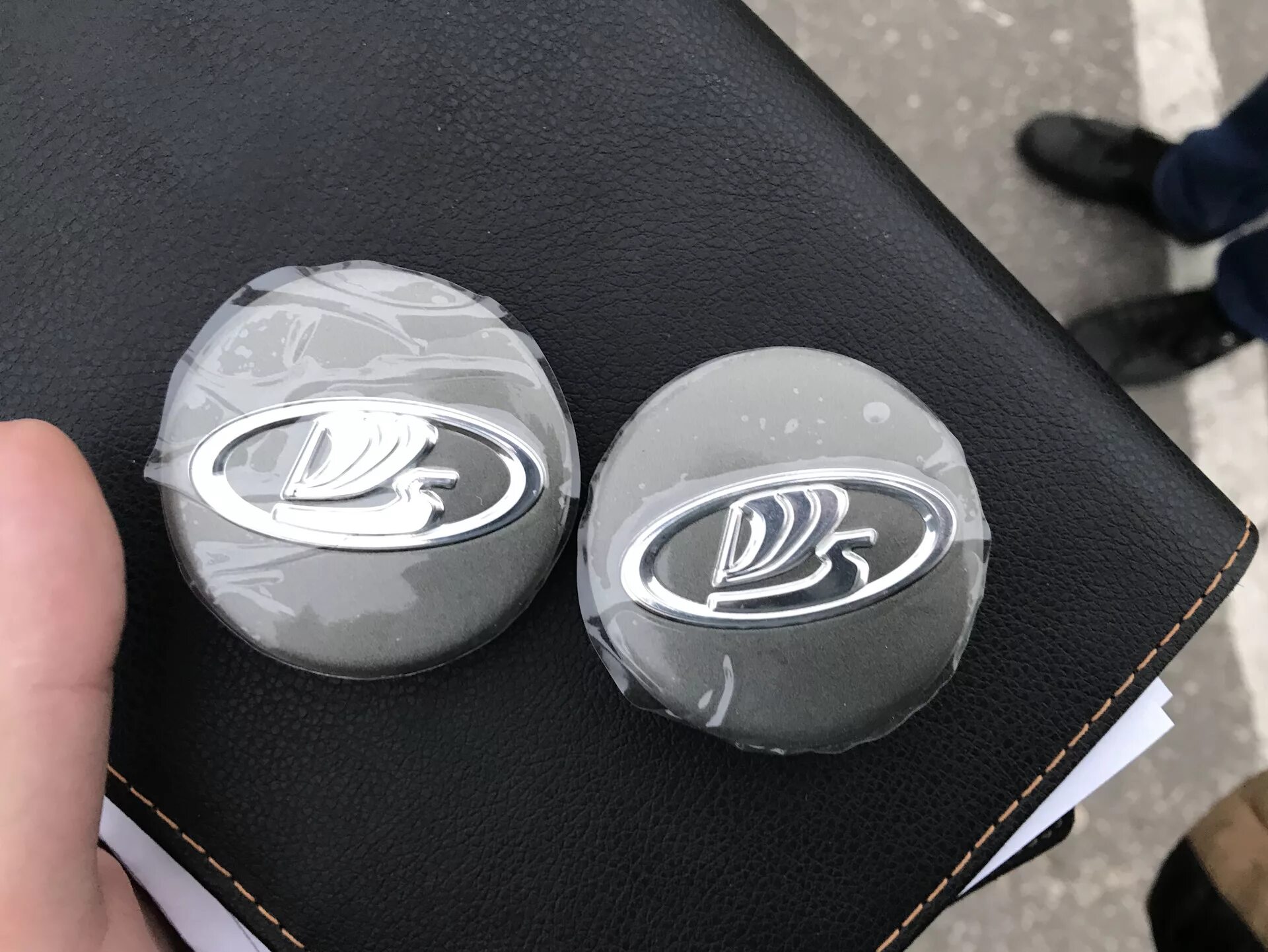 Колпак ступичный d110. Колпак ступицы 2170 артикул. Ступичные колпачки на литые. Ступичные колпачки на литые. Ступичные колпачки на литые.