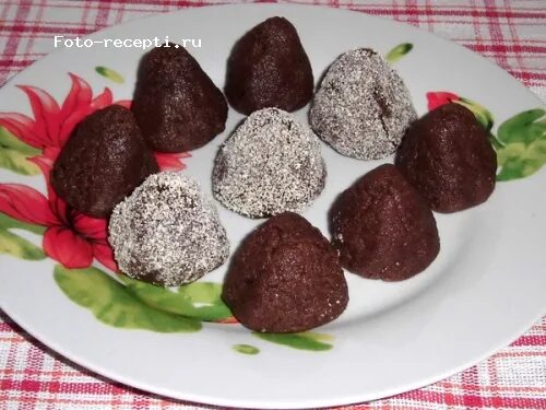 Trufle skolad. Трюфеля из детской. Трюфеля из детской. Трюфель конфеты своими руками. Трюфели из детского питания.