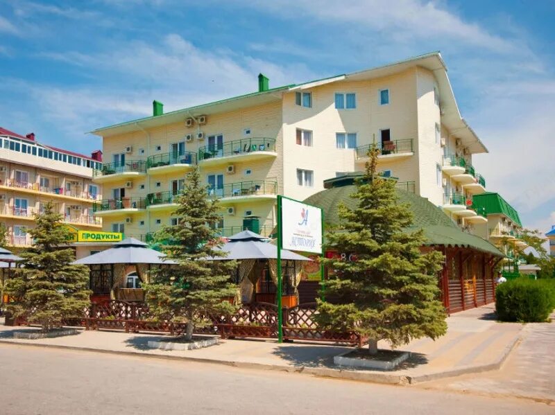 гостевой дом астория витязево. гостевой дом астория витязево. гостевой дом астория анапа. отель астория витязево. анапа поселок витязево гостиница астория.