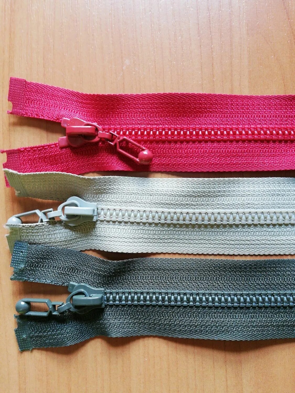 работам молнию. Ykk черная молния. молния рулонная антик. молния ykk с пуллером. работам молнию.