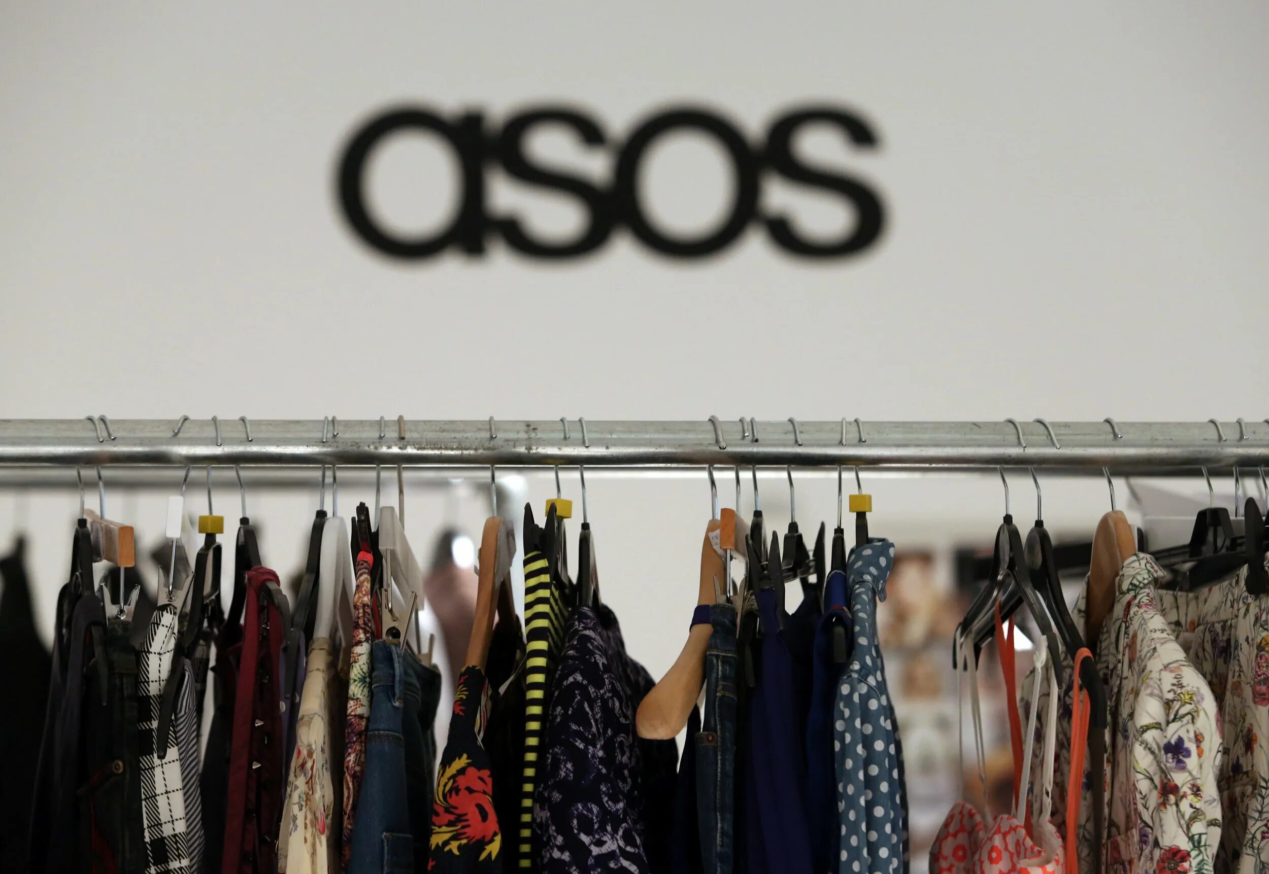 Асос. Магазин Асос. Поставка одежды. ASOS бренд. Clothes companies