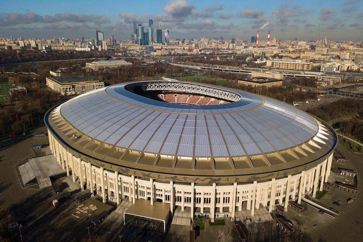 Олимпийский комплекс Лужники Москва. Стадион Лужники Москва. Спортивный комплекс Лужники в Москве. БСА Лужники Москва.