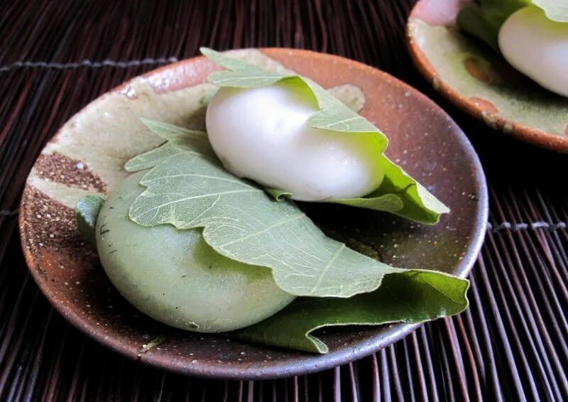 Моти макаровой. Кашива моти. норимаки моти. моти кинчаку. сакура моти.