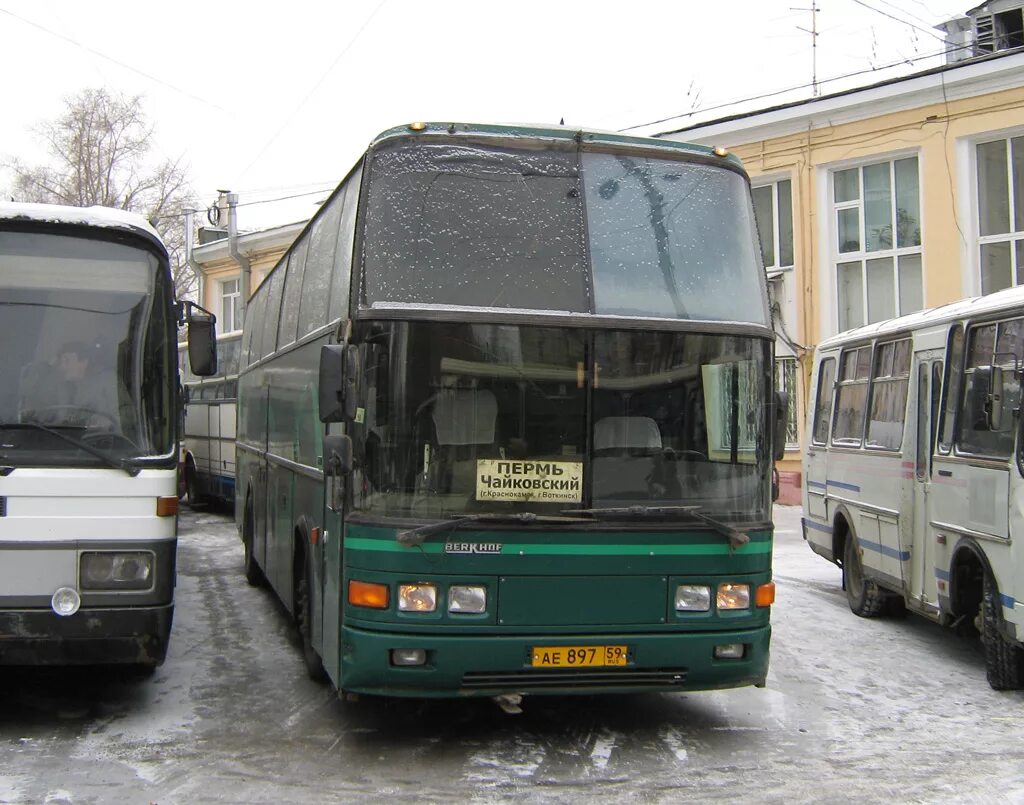 Чайковский пермь автобус цена. Berkhof Excellence 2000hl. Автобус Чайковский Пермь автовокзал. Пермский край автобус Чайковский Пермь автовокзал. Berkhof Excellence 1000l.