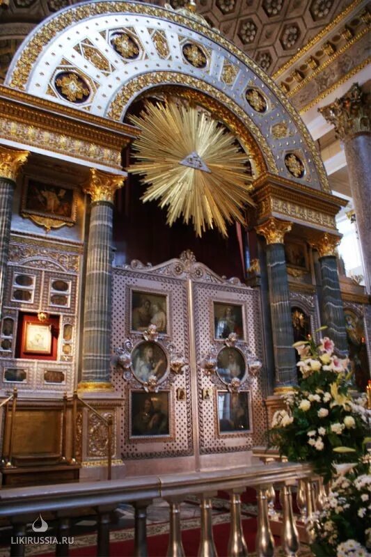 икона божией матери в казанском соборе санкт-петербурга. кафедральный собор казанской божьей матери санкт-петербург. петербург собор казанской божьей матери. казанский собор икона казанской. кафедральный собор санкт-петербург.