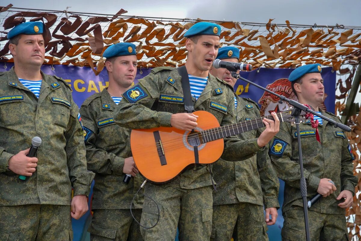 Военные вакансии. Военно-политическая работа. Культурно досуговая работа в армии. Мероприятия в армии. Культурно-досуговая работа в Вооружённых силах.