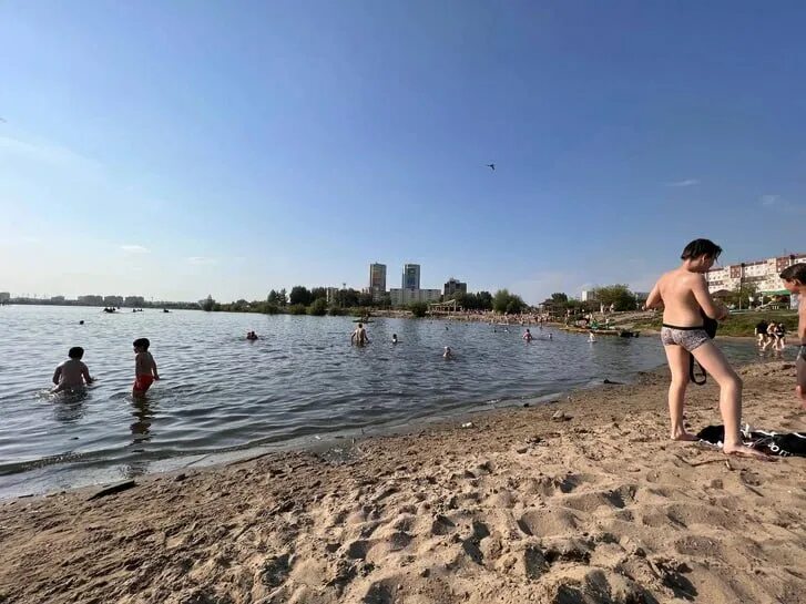 Котлован горский новосибирск. Озеро котлован юго-западный жилмассив. Юго-западный котлован новосибирск. Озеро котлован юго-западный жилмассив. Юго-западный котлован новосибирск.