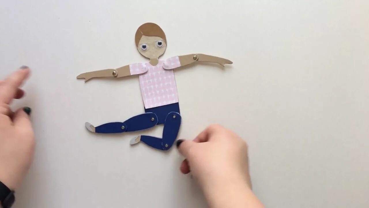 Как сделать движущуюся руку из бумаги