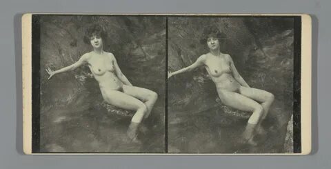 Portret van een naakte vrouw in de natuur, RP-F-F10481.jpg. 