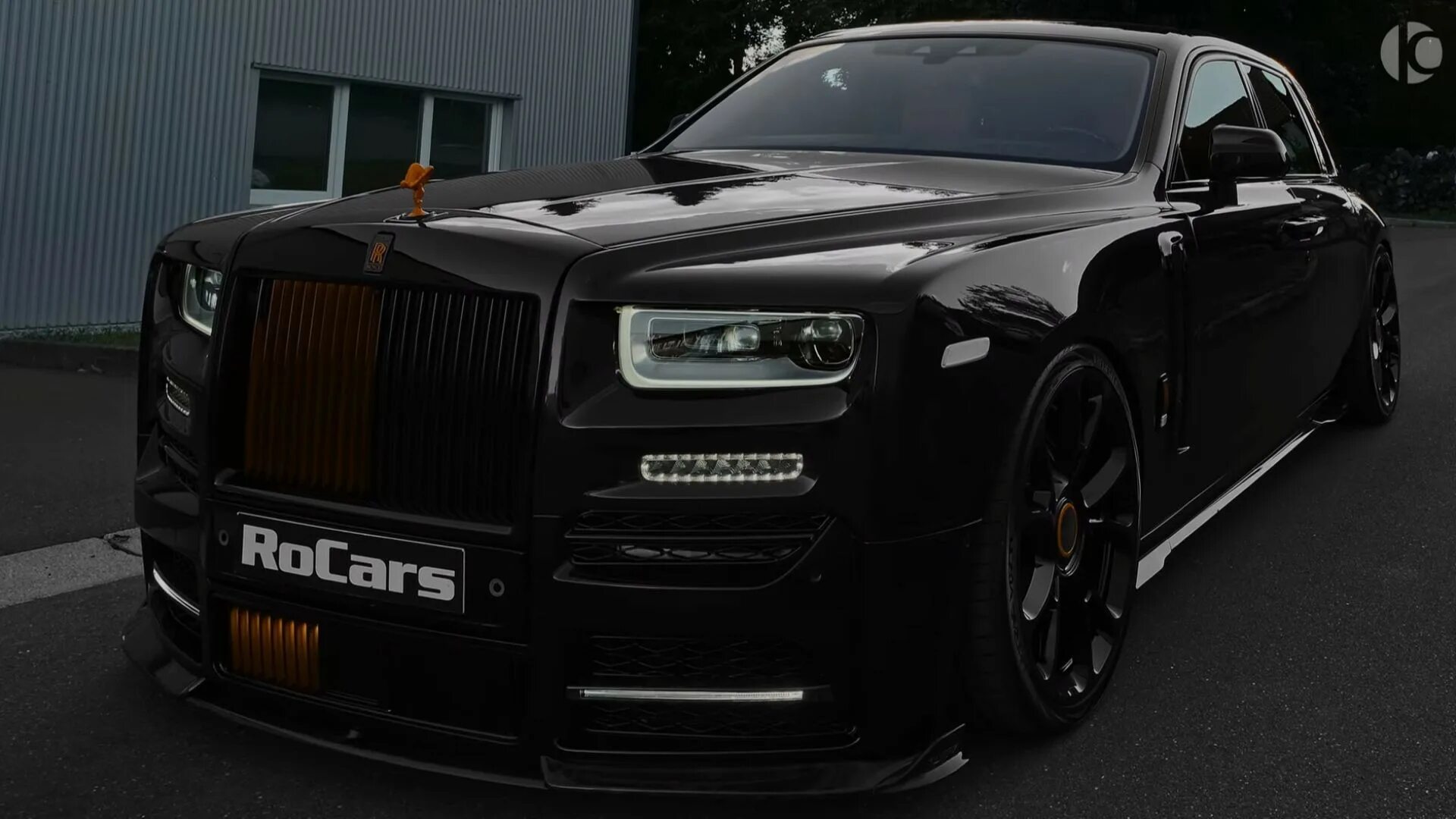 Роллс ройс мансори. Rolls Royce Phantom 2023. Rolls Royce Phantom 2022 Mansory. Rolls Royce Mansory 2023. Rolls Royce Ghost Mansory 2023.