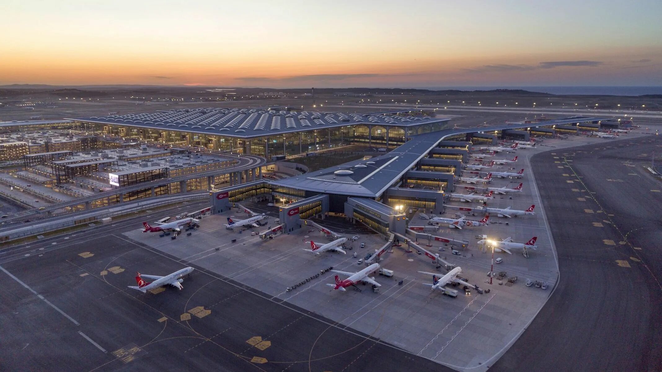 Стамбул аэропорт сколько до центра. Аэропорт Havalimani Стамбул. Аэропорт Турции Стамбул новый. Стамбул новый аэропорт ist. Аэропорт Истанбул новый.